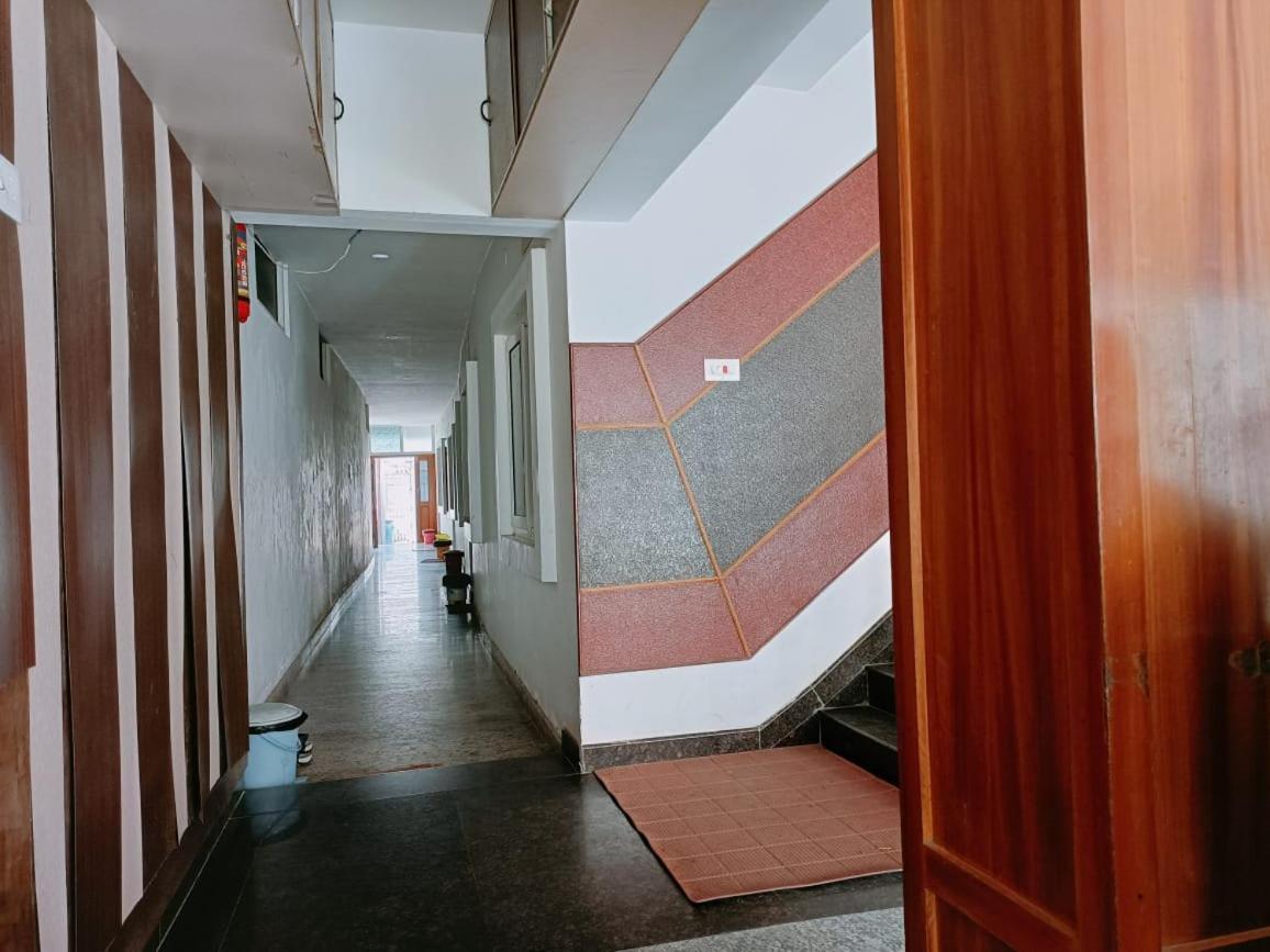 Hotel Duwaraka Rāmeswaram Exteriör bild