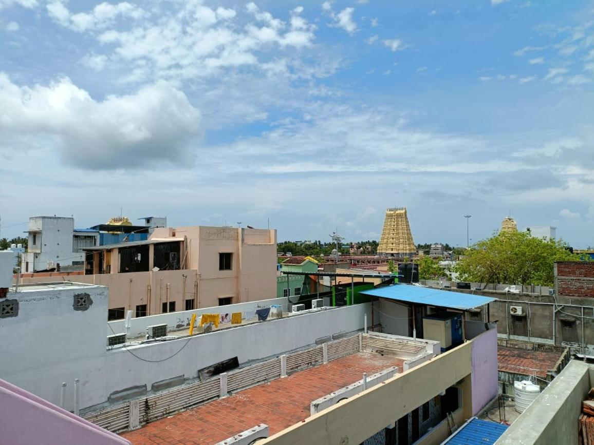 Hotel Duwaraka Rāmeswaram Exteriör bild